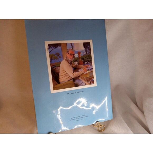 DR. SEUSS - SIX BY SEUSS - A TREASURY OF DR. SEUSS CLASSICS SOFTCOVER BOOK 1991 - Picture 5 of 10